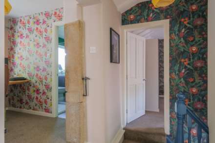 Sunnybank, Sandy Lane, South Crosland, Image 34