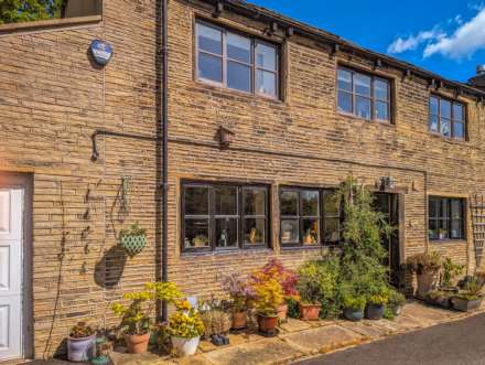 Sunnybank, Sandy Lane, South Crosland, Image 37