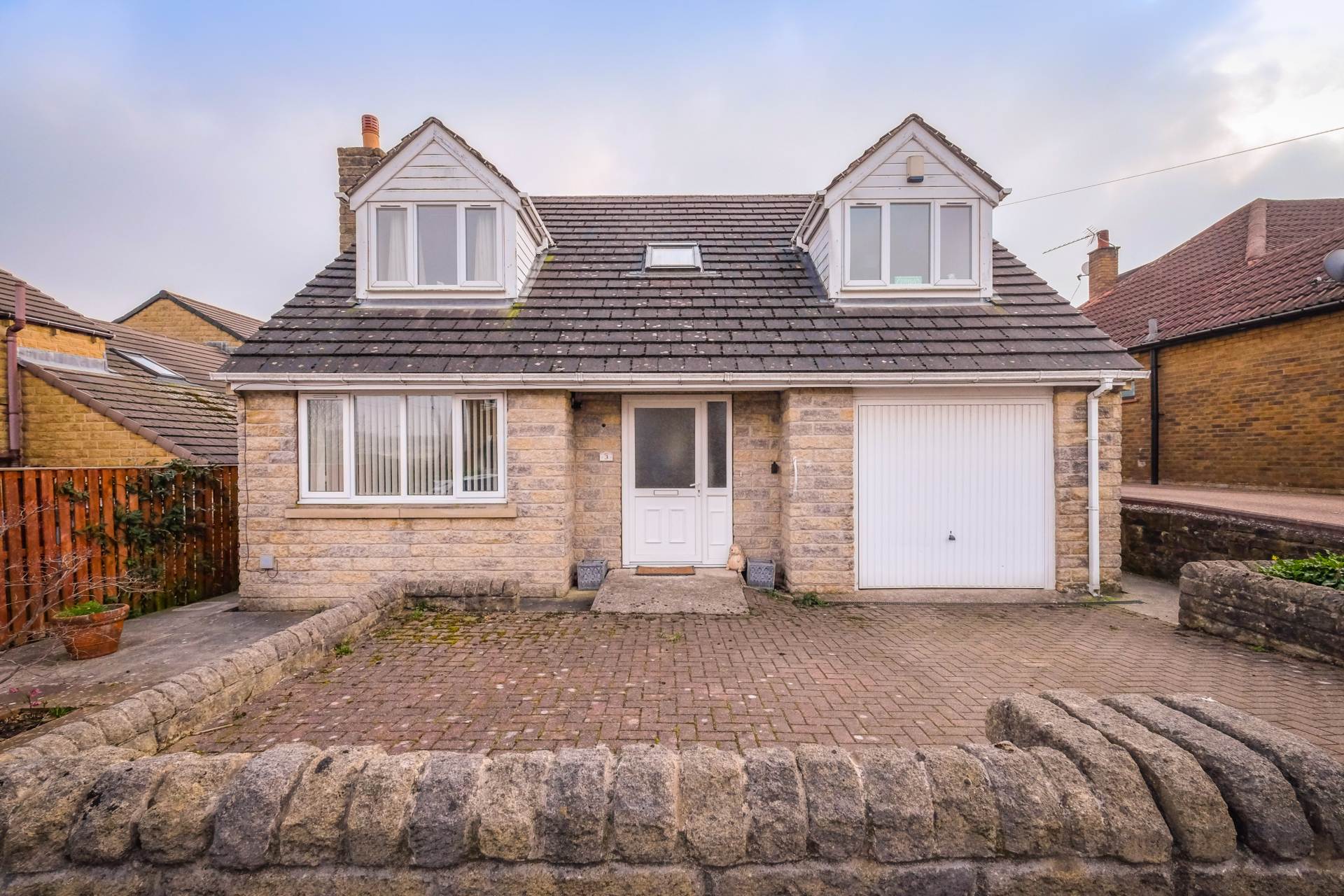 Wyverne Ave, Golcar, Image 1