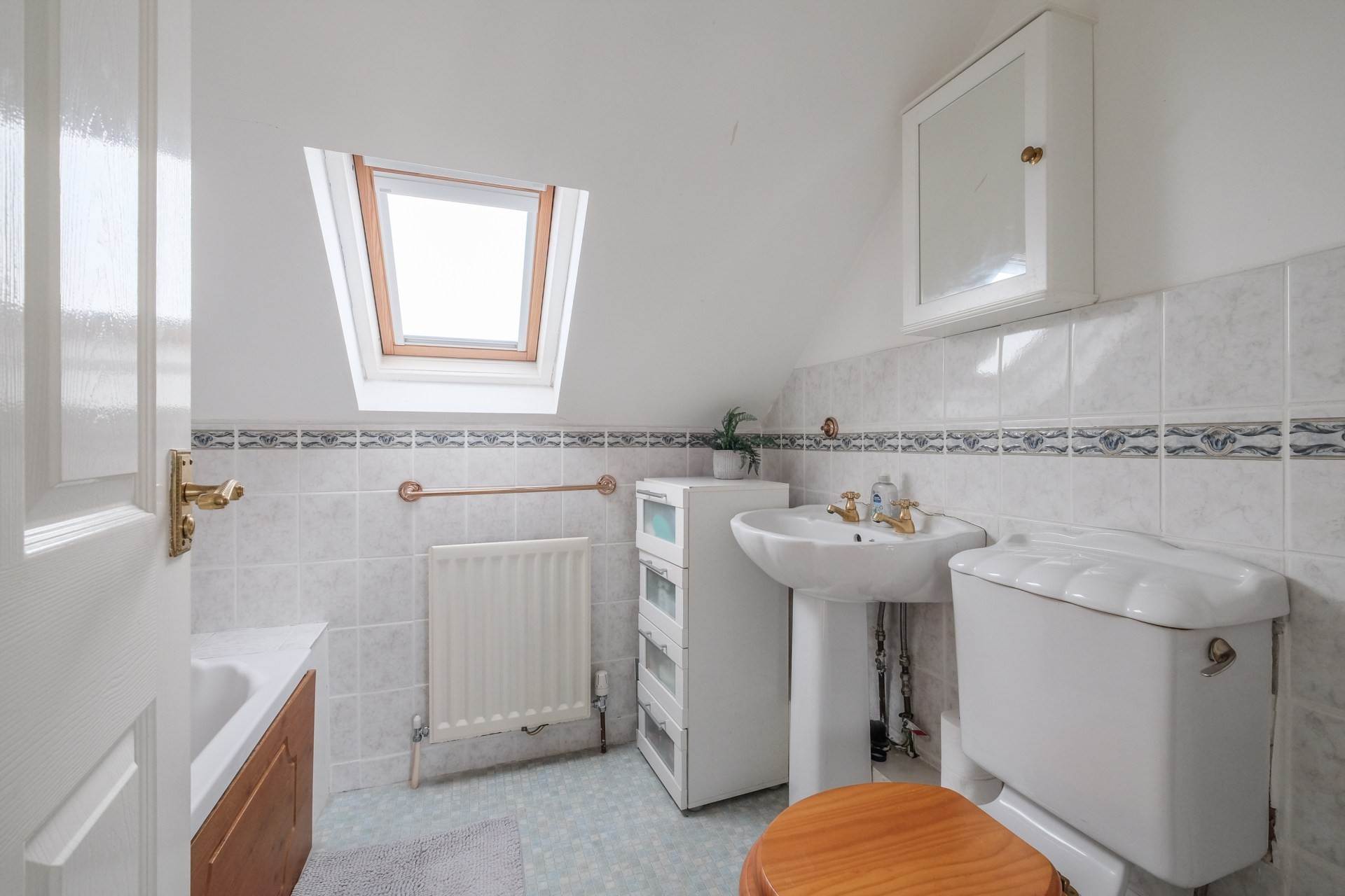 Wyverne Ave, Golcar, Image 10