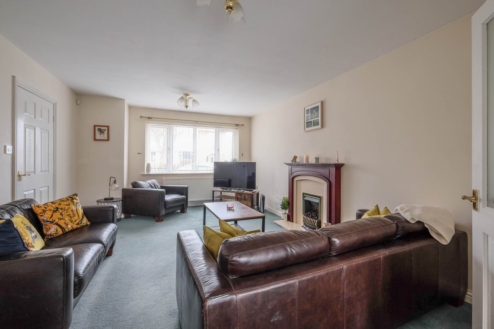 Wyverne Ave, Golcar, Image 2