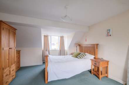 Wyverne Ave, Golcar, Image 13