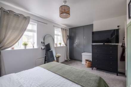 Pavilion Way, Meltham, Image 17
