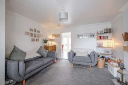 Pavilion Way, Meltham, Image 6