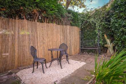 Beagle Ave, Beaumont Park, Image 15