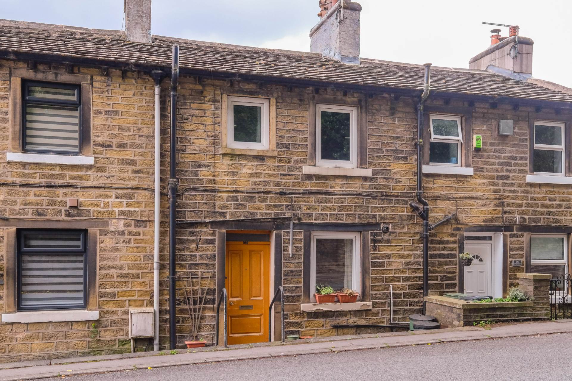 Woodhead Road, Holmbridge, Image 1