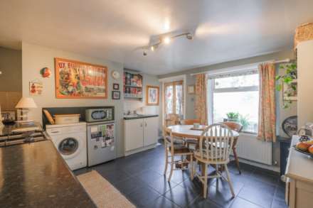 Manchester Road, Slaithwaite, Image 11