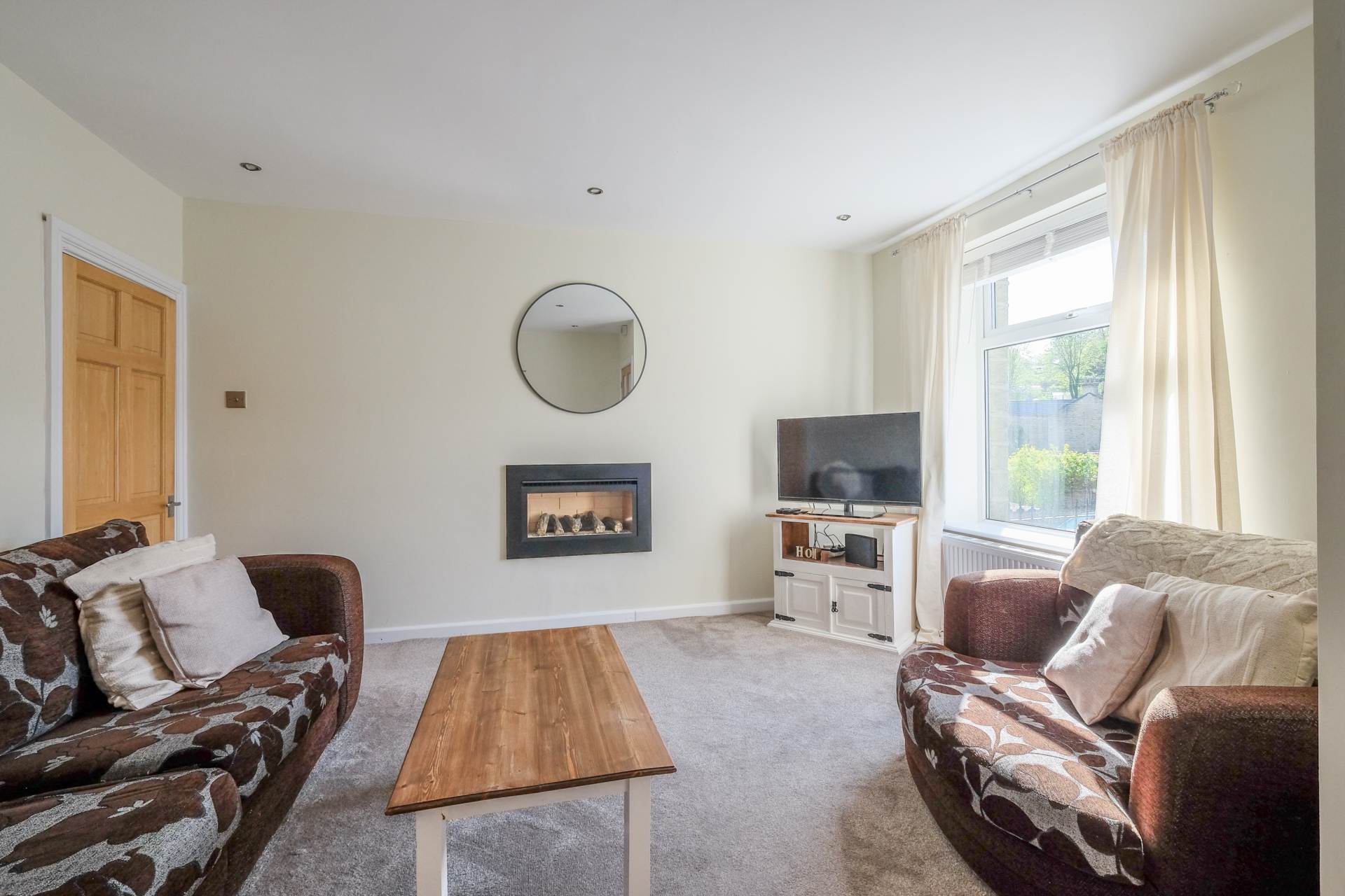 New North Road, Slaithwaite, Image 2