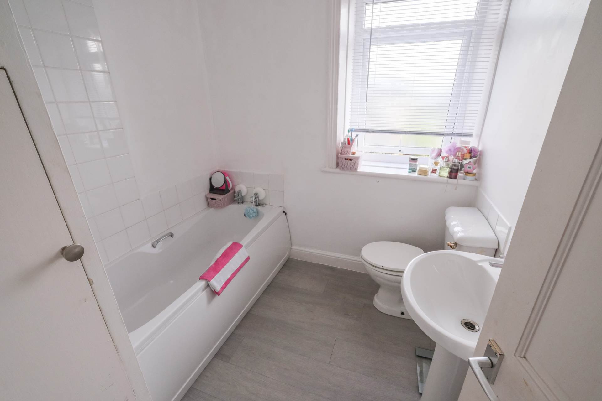 Clarke Lane, Meltham, Image 5