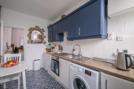 Clarke Lane, Meltham, Image 8