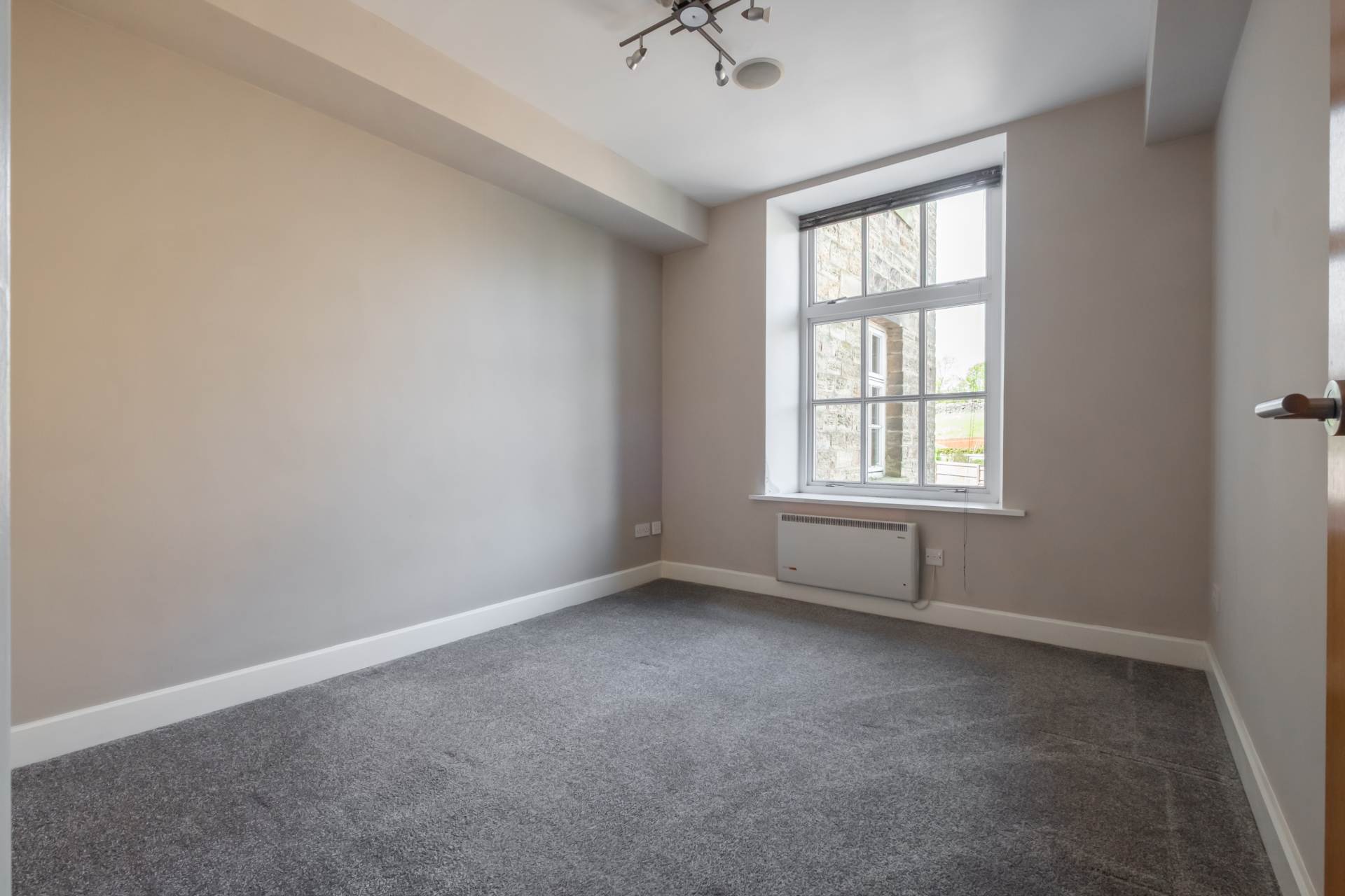 Upper Sunny Bank Mews, Meltham, Image 10