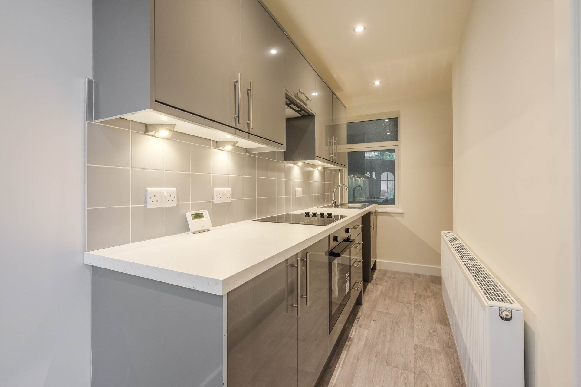 Huddersfield Road, Meltham, Image 4