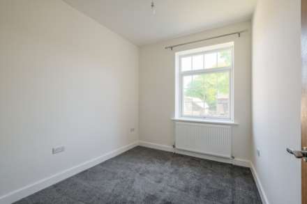 Huddersfield Road, Meltham, Image 13