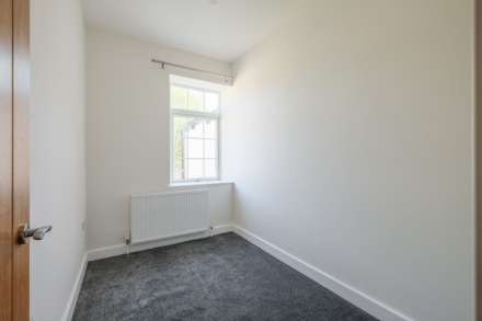Huddersfield Road, Meltham, Image 14