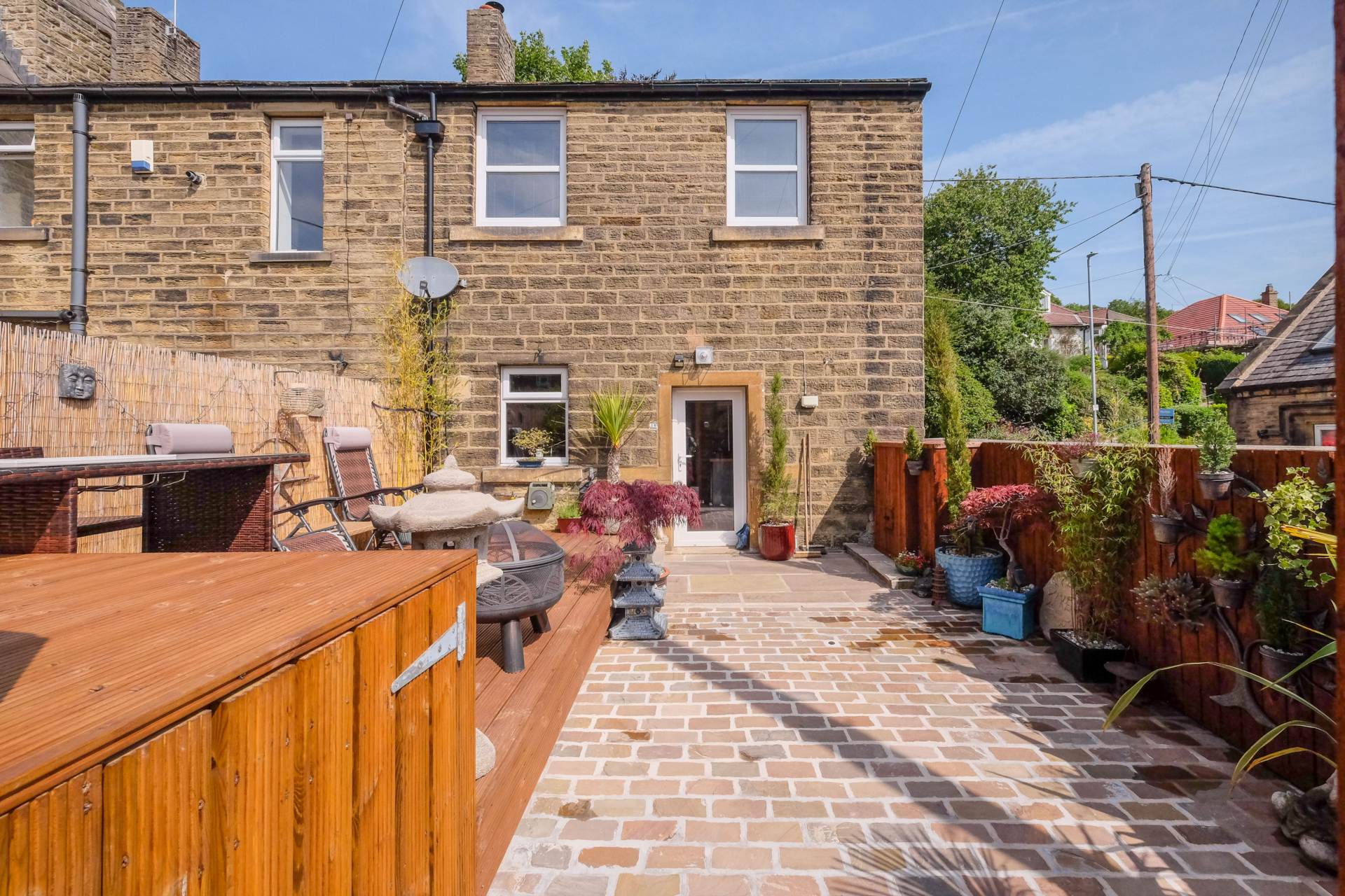 Greenfield Road, Holmfirth, Image 14