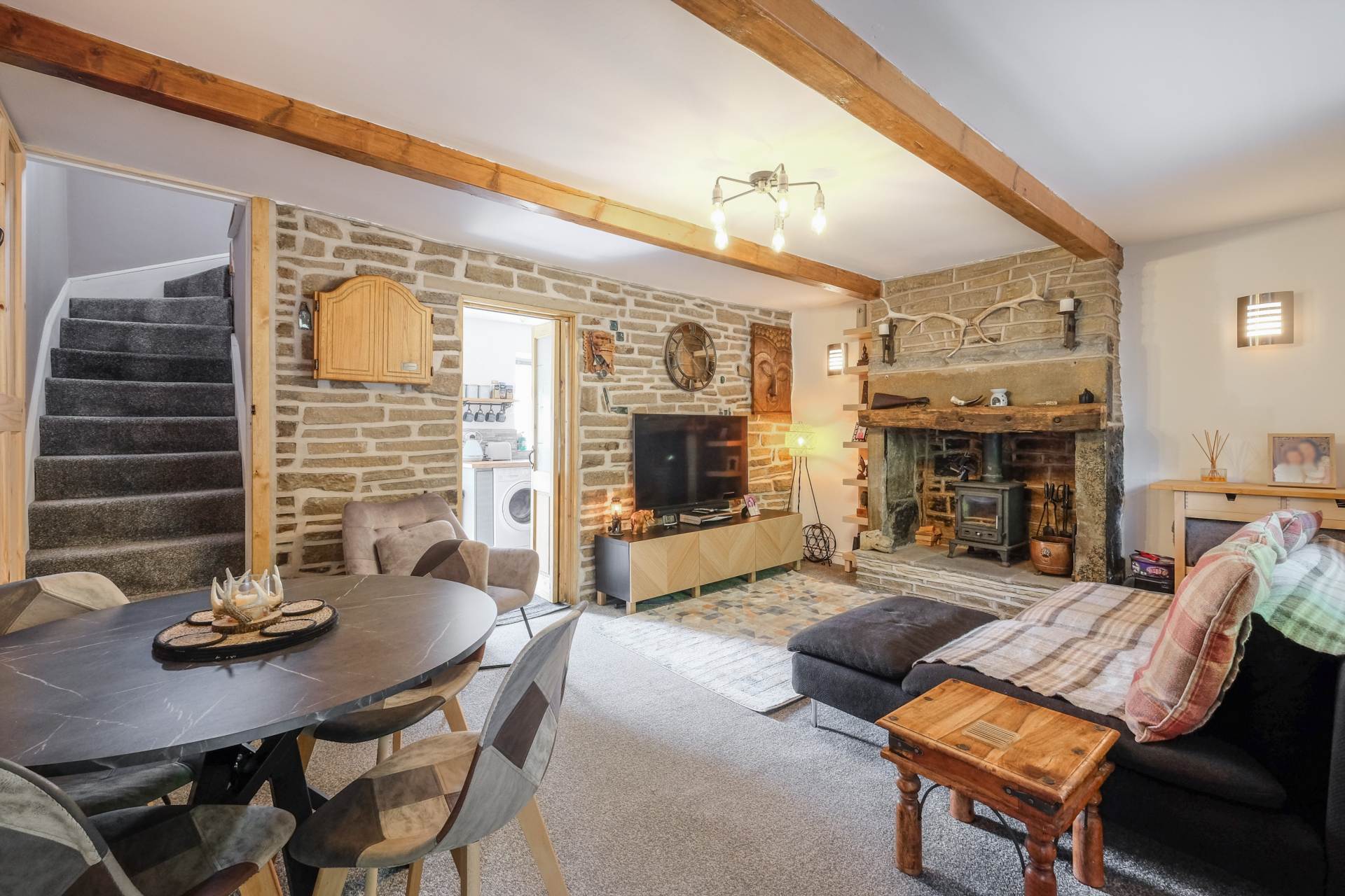Greenfield Road, Holmfirth, Image 3