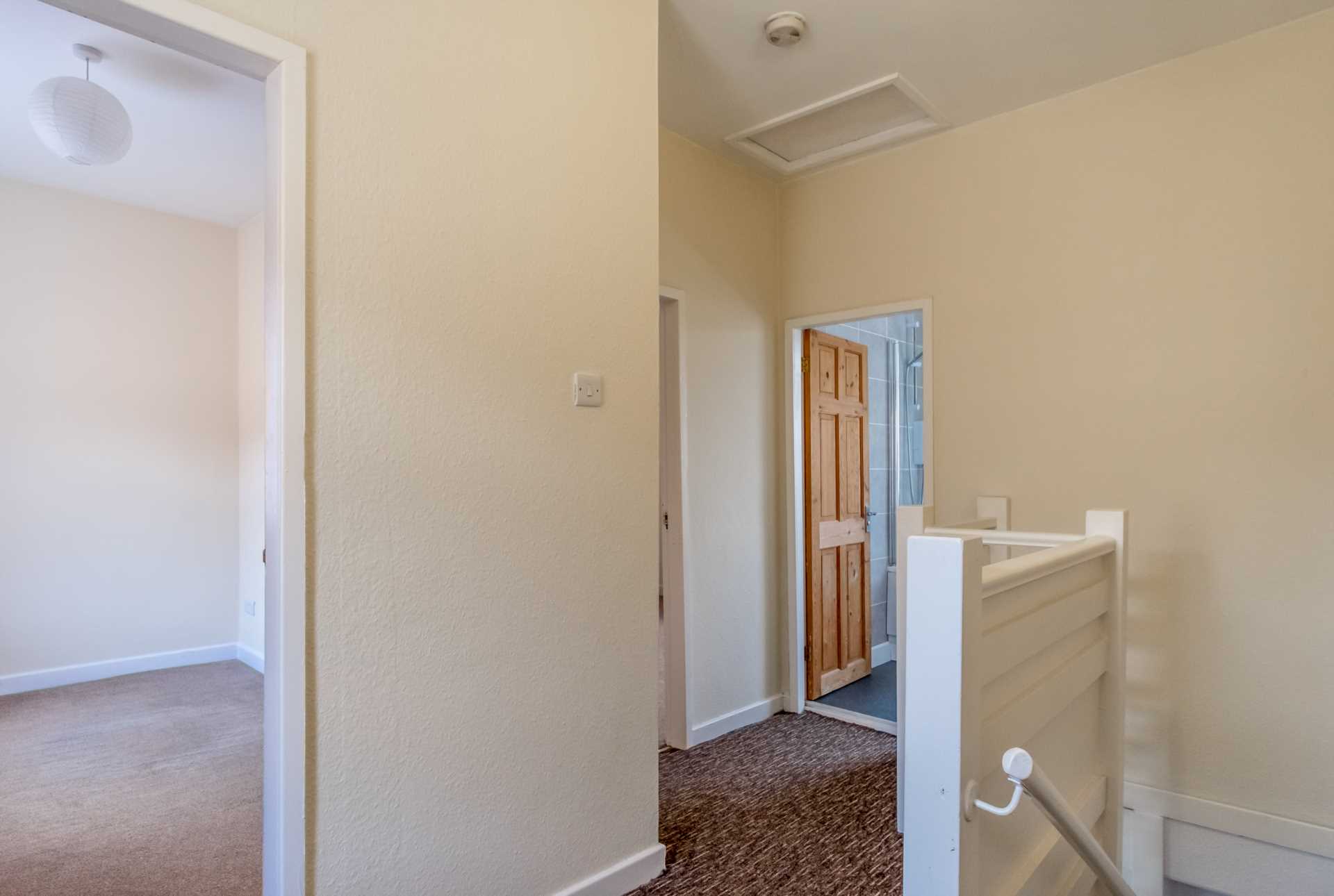 Holywell, Linthwaite, Image 13