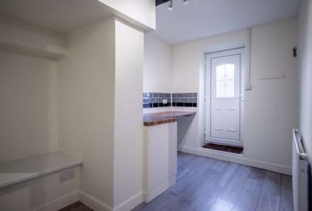 Holywell, Linthwaite, Image 8