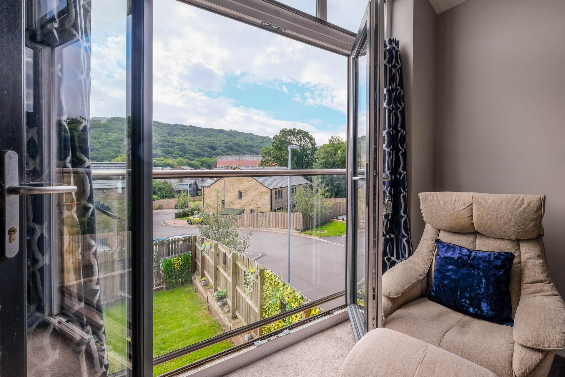 Woodland Walk, Meltham, Image 15