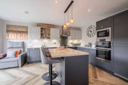 Woodland Walk, Meltham, Image 18