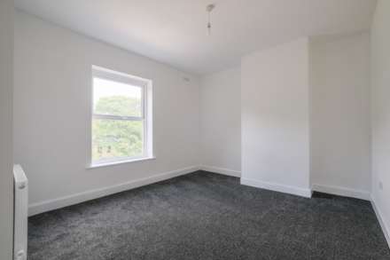 Wood End Road, Armitage Bridge, Image 6