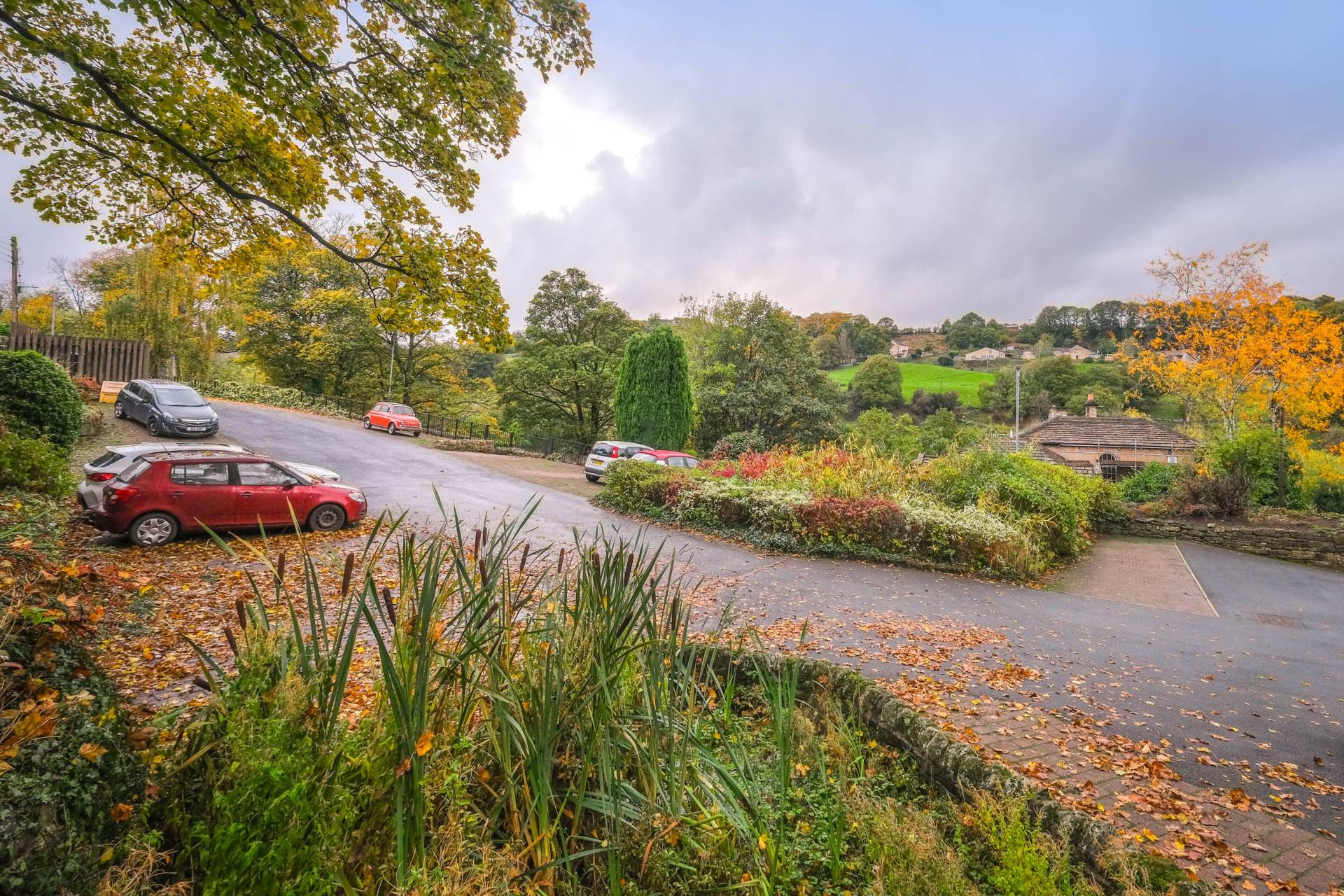 Underbank Old Road, Holmfirth, Image 10