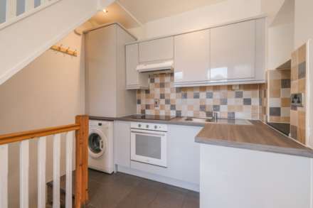 Green End Road, Meltham, Image 2