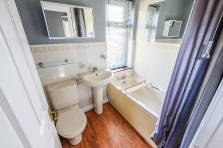 Tinker Lane, Meltham, Image 13