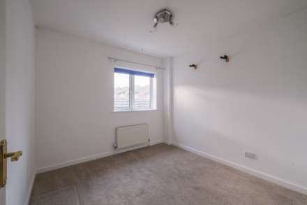 Grassmoor Fold, Honley, Image 15