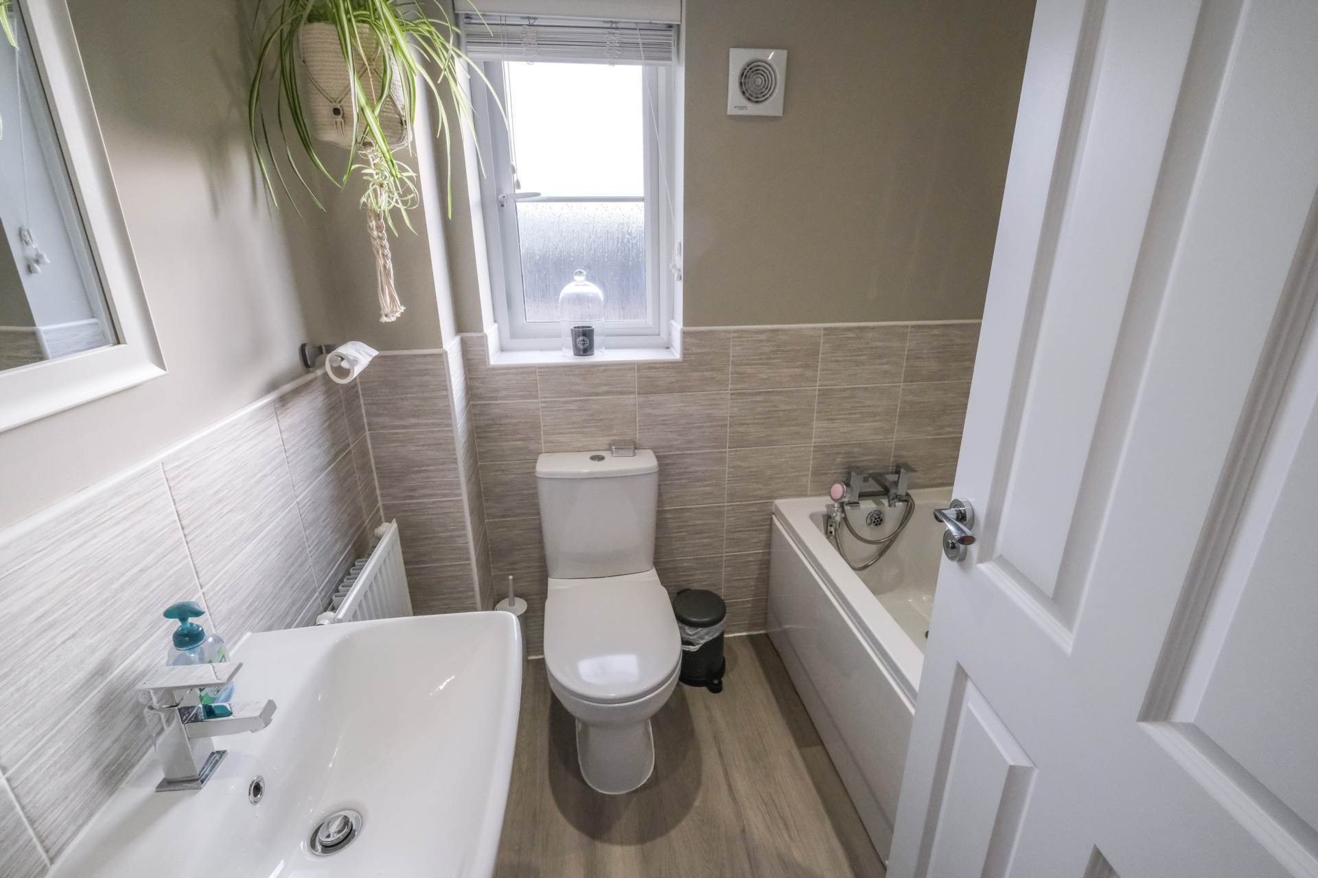 Helme Lane, Meltham, Image 18