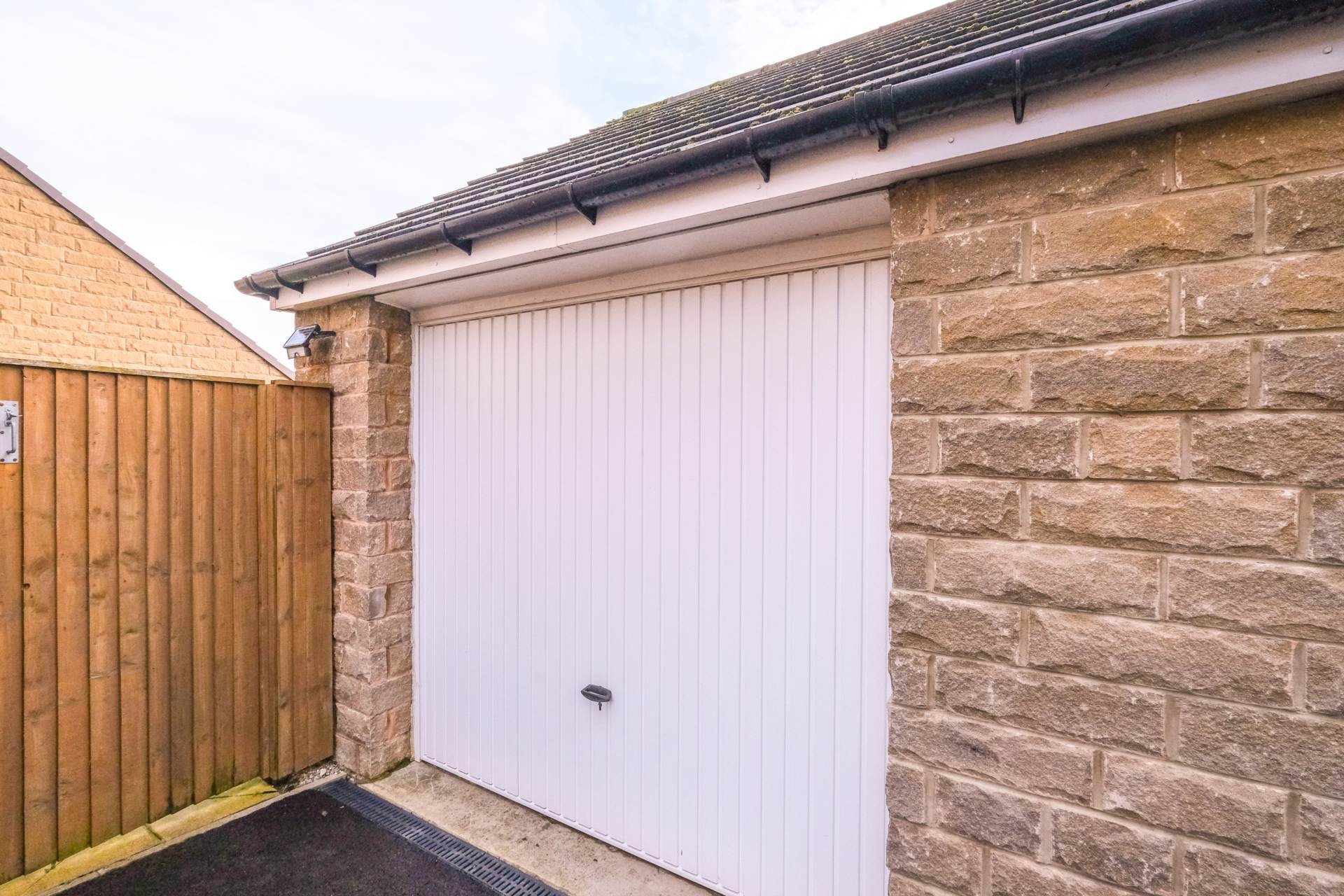 Helme Lane, Meltham, Image 23