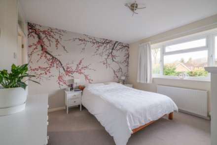 Cardinal Close, Meltham, Image 15