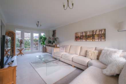 Cardinal Close, Meltham, Image 2