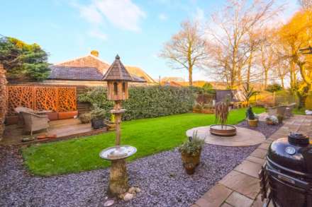 Cardinal Close, Meltham, Image 23