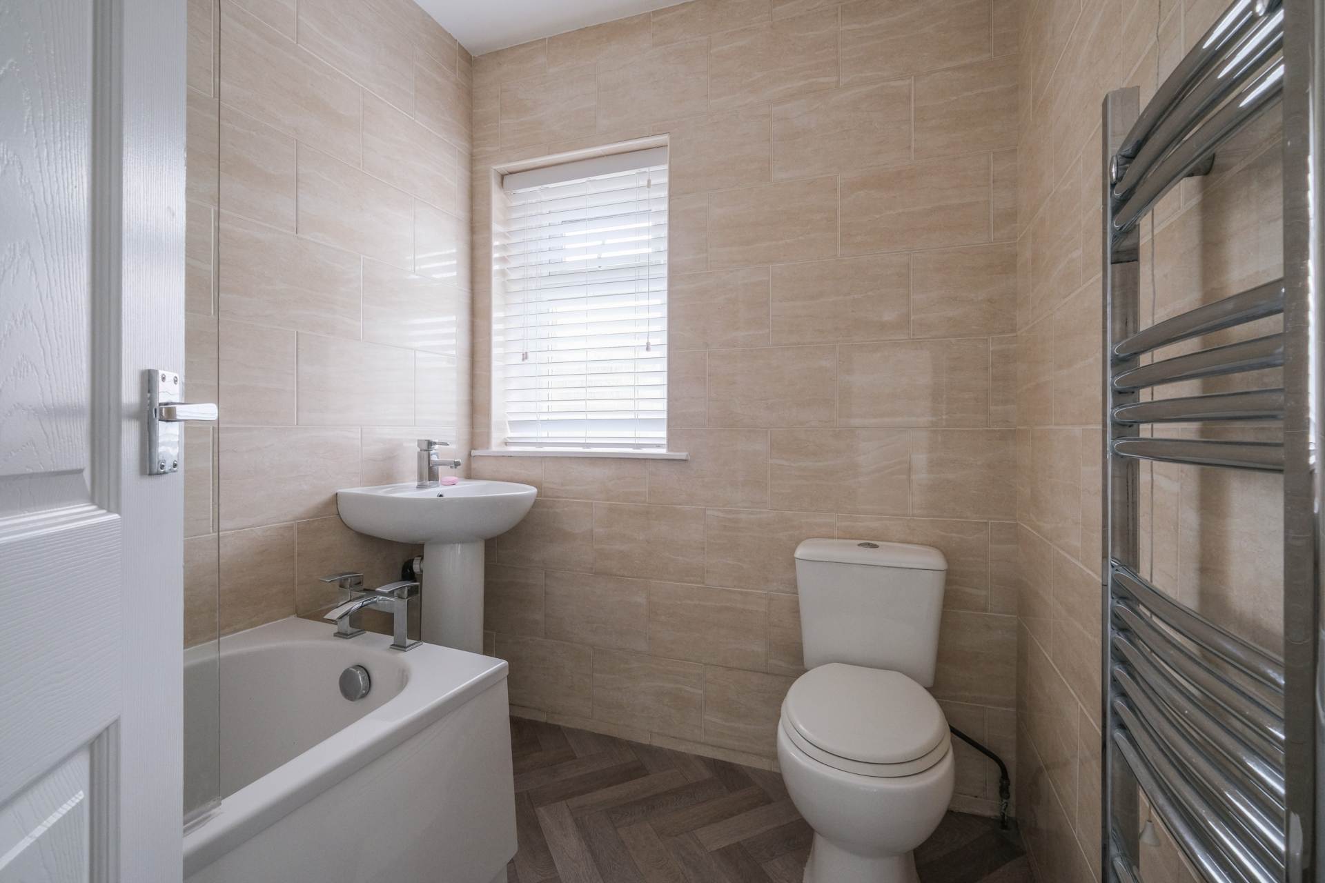 Helme Lane, Melthm, Image 12