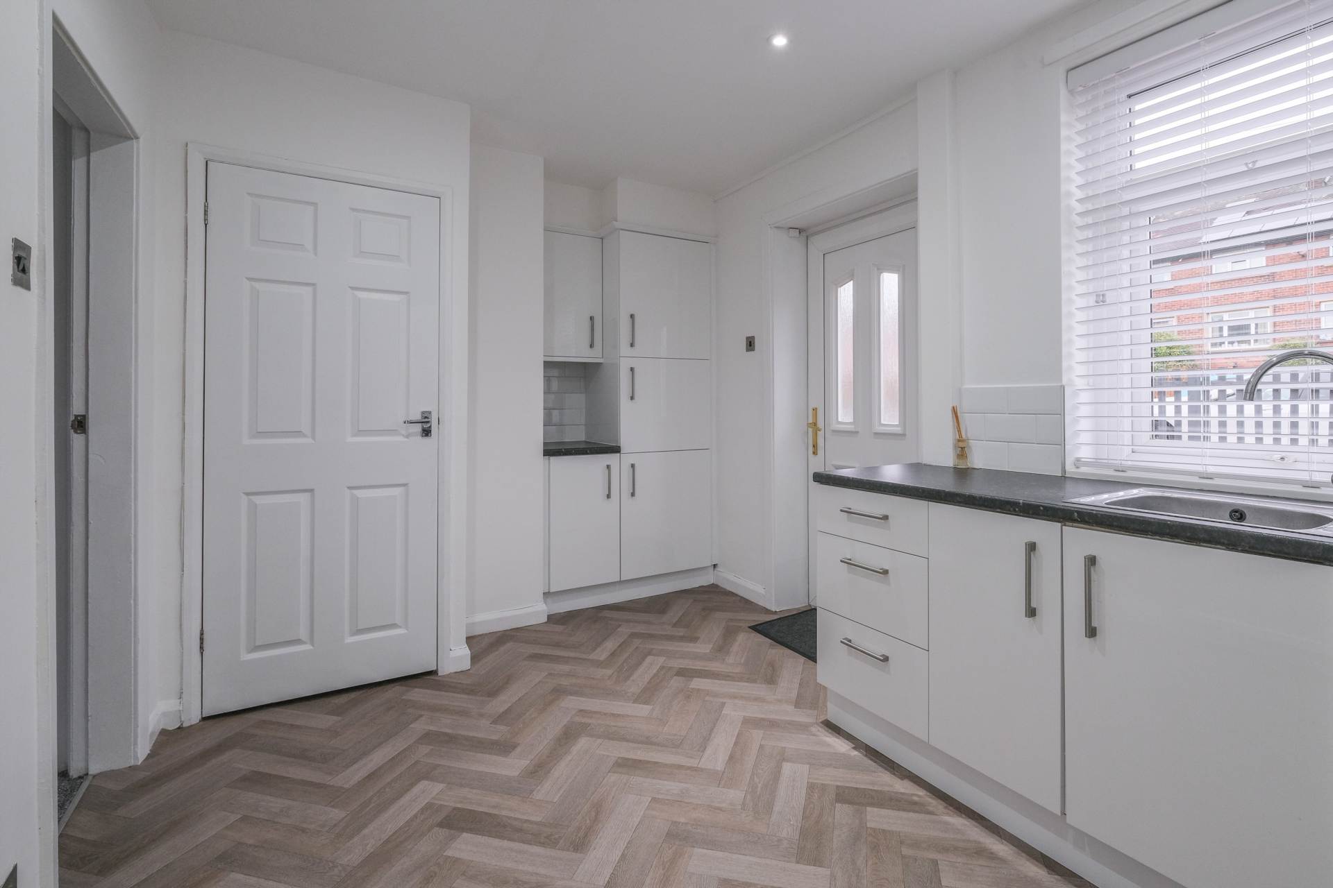 Helme Lane, Melthm, Image 7