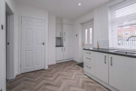 Helme Lane, Melthm, Image 7