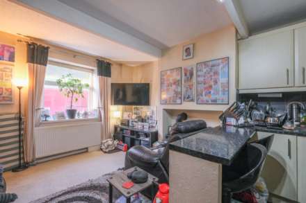 Armitage Road, Armitage Bridge, Image 7