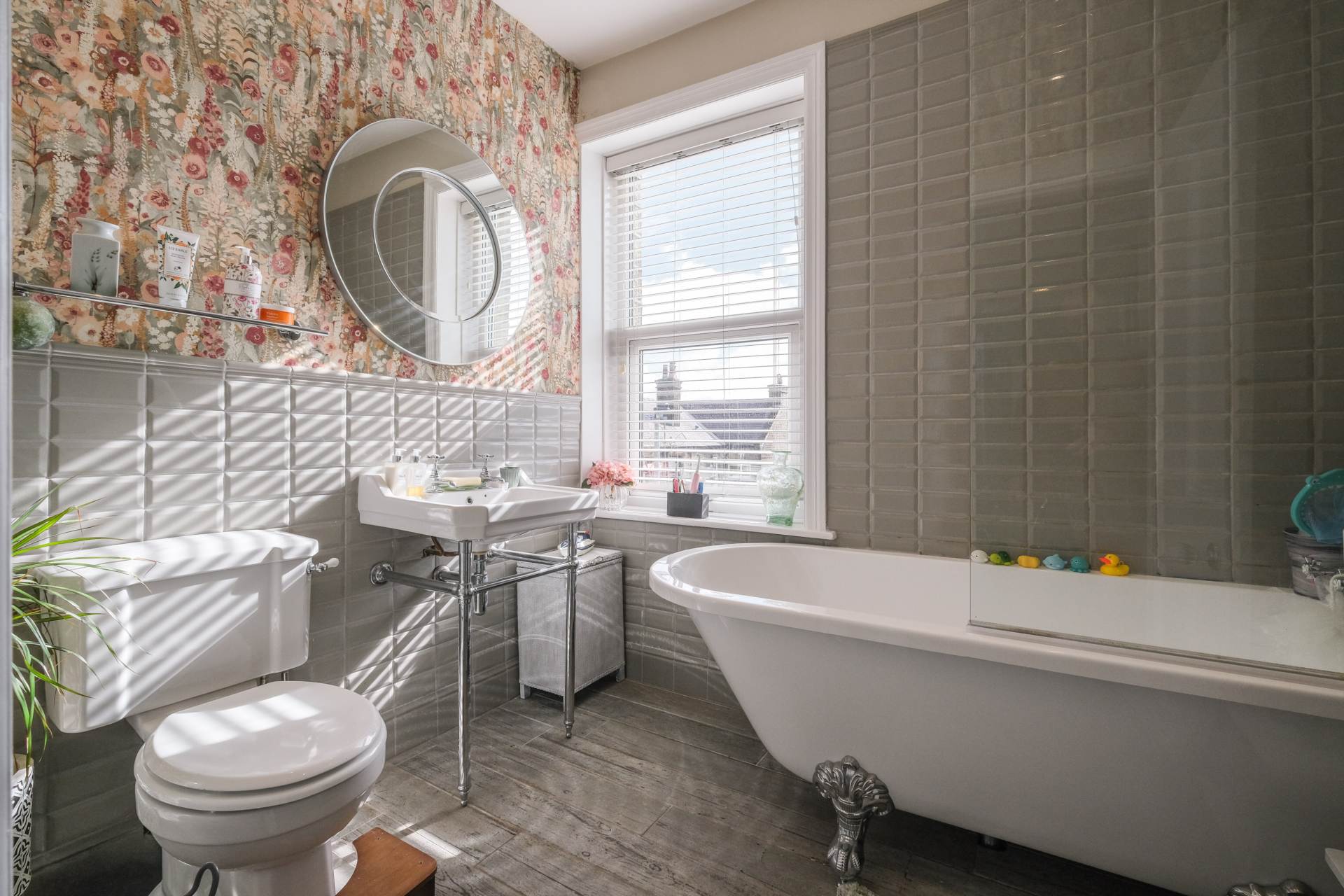 Owens Terrace, Honley, Image 6