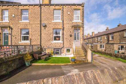 Owens Terrace, Honley, Image 1