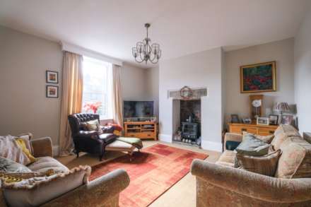 Owens Terrace, Honley, Image 3