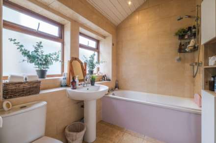 Mill Moor Road, Meltham, Image 7