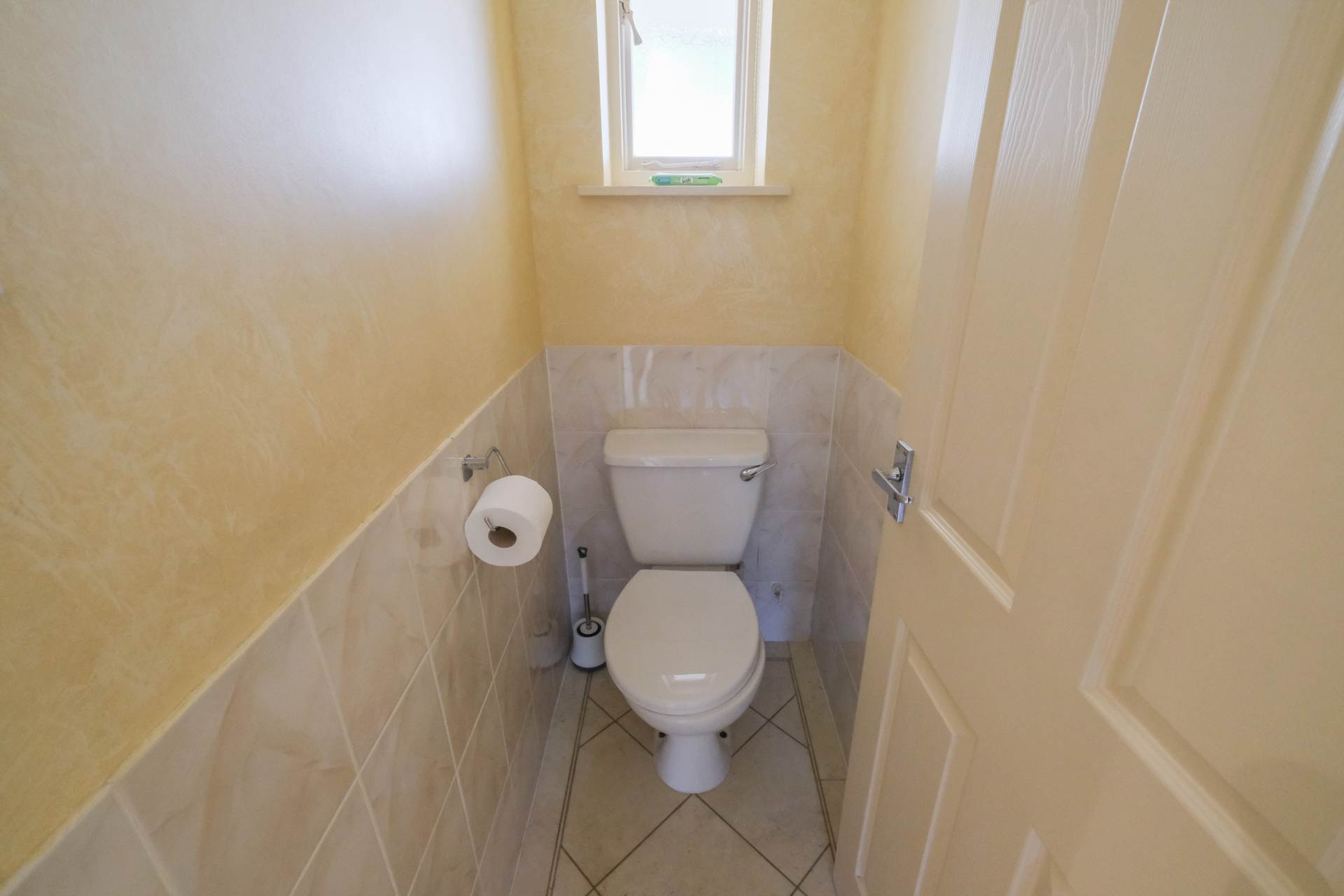 Huddersfield Road, Meltham, Image 13