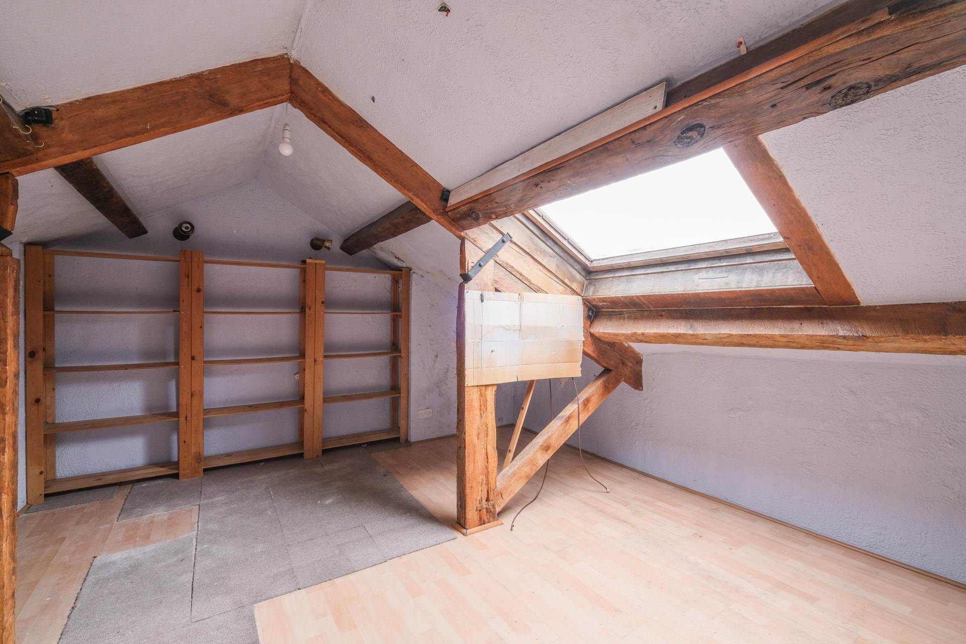 Woodhead Road, Holmbridge, Image 12