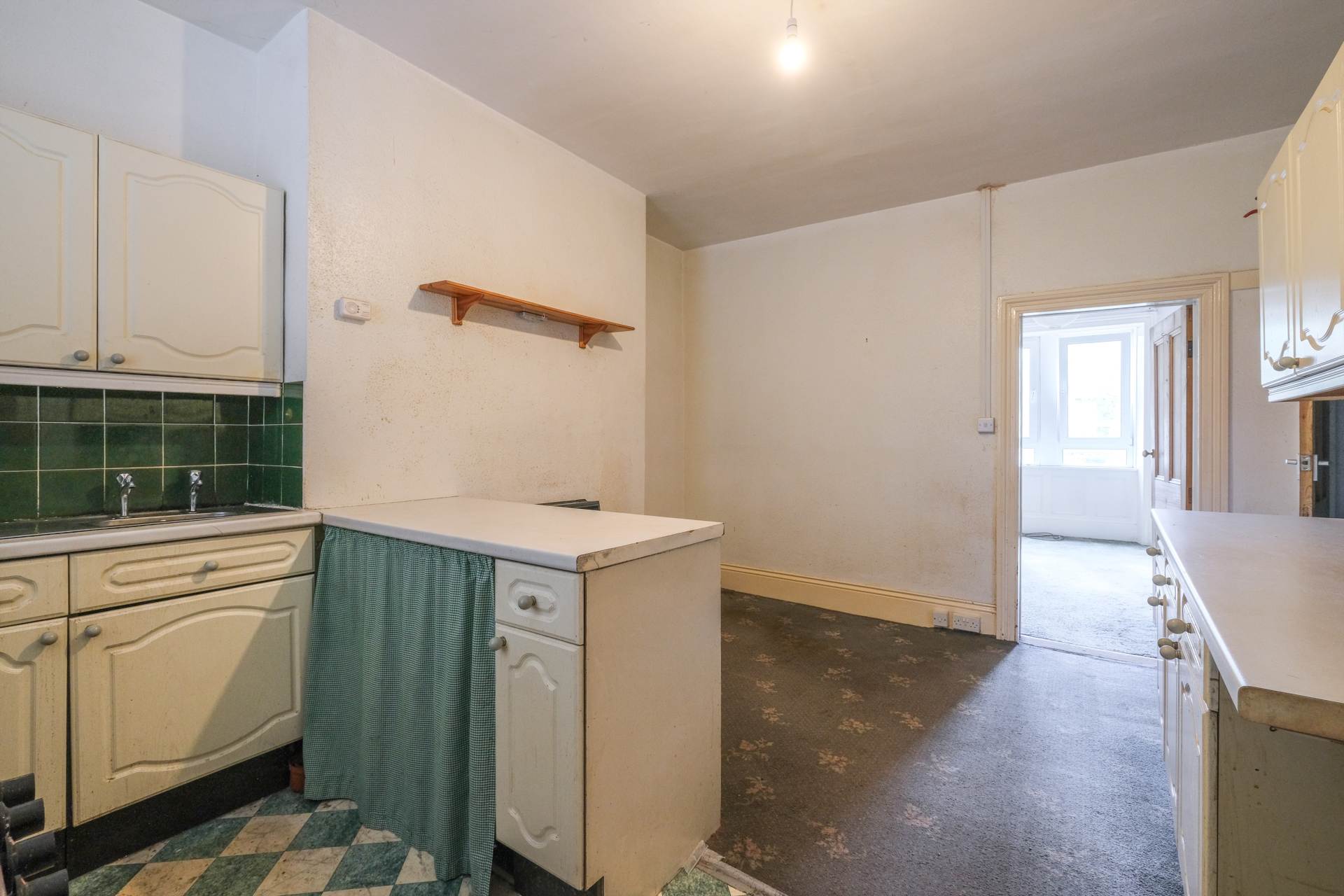 Woodhead Road, Holmbridge, Image 14