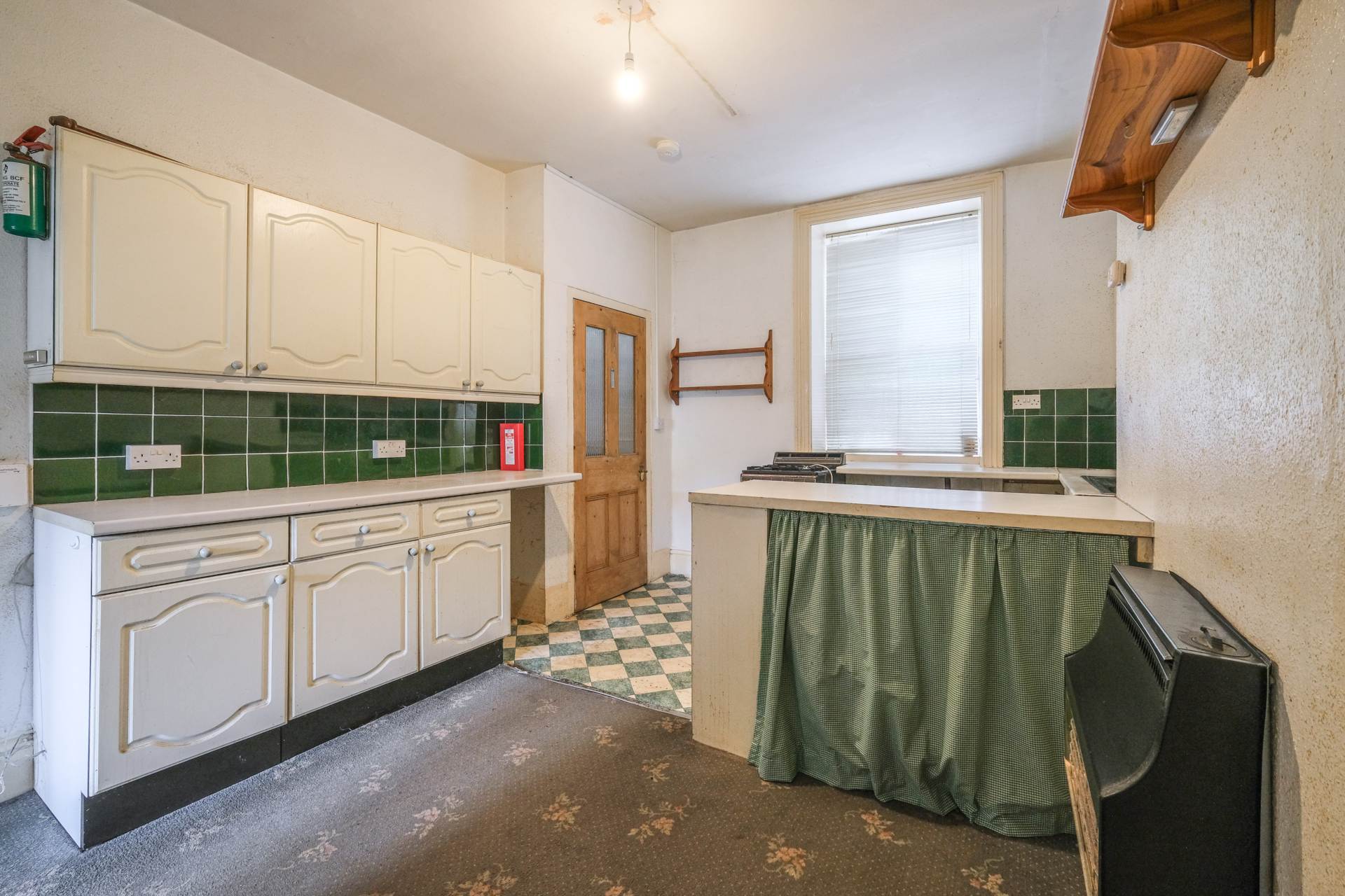 Woodhead Road, Holmbridge, Image 2