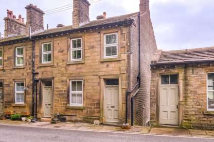 Woodhead Road, Holmbridge