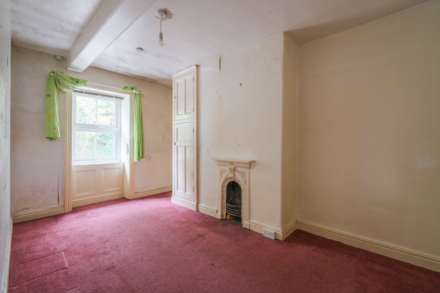 Woodhead Road, Holmbridge, Image 4