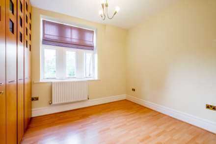 The Woodlands, Meltham, Image 11