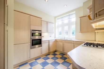 The Woodlands, Meltham, Image 3